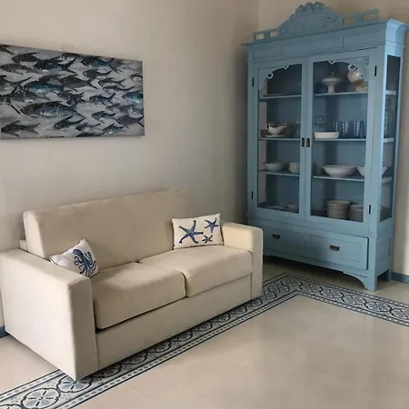 Blu *